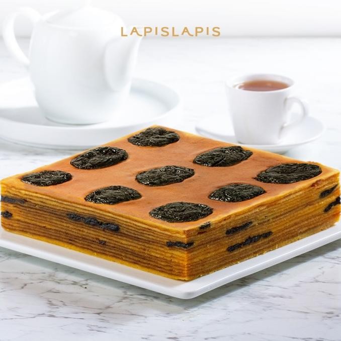 

Grosir Lapis Legit Prune Ukuran Square (20X20Cm)