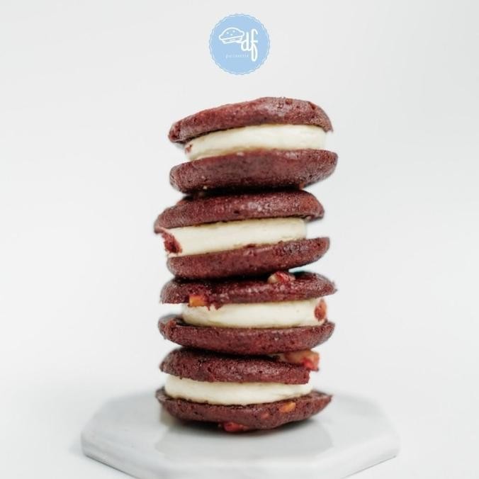 

Murah Mini Red Velvet Cookie Sandwich