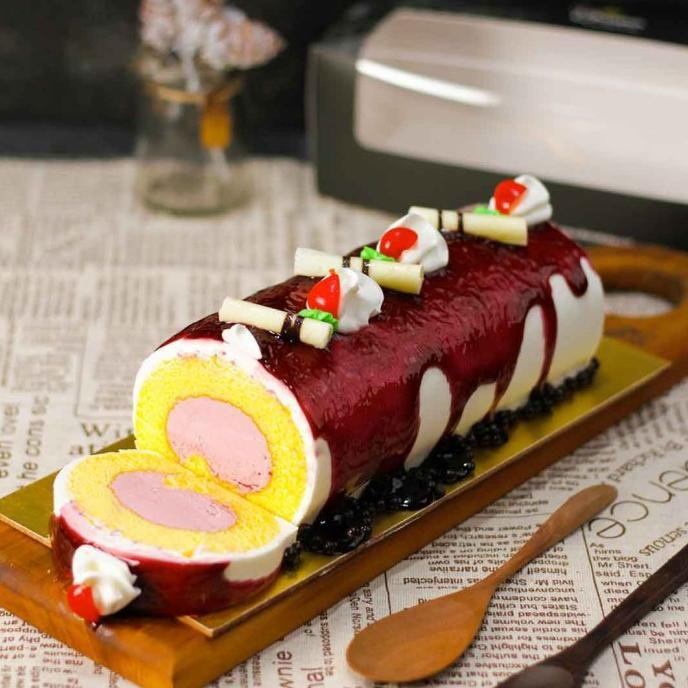 

Murah Momolin Bakery Roll Cake Blueberry - Kue Ultah Bolu Gulung - Kue Tart