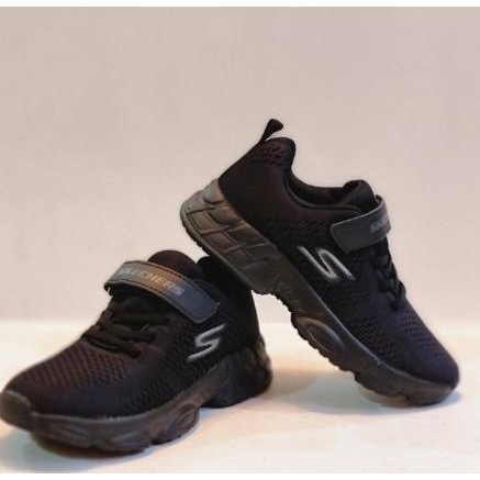 SKECHERS HITAM POLOS / FULL BLACK (ANAK)
