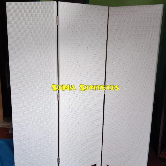 Partisi Sketsel Penyekat ruangan Lipat rotan sintetis 50170cm