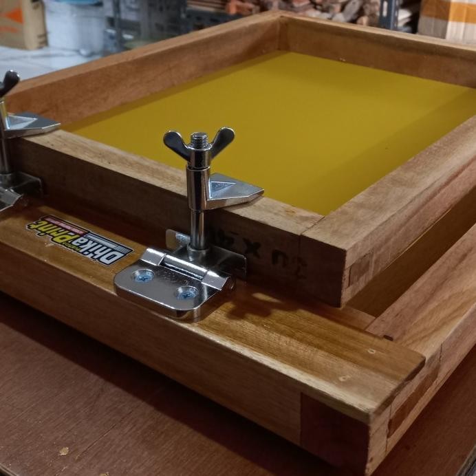 

ready !!! MEJA SABLON PLASTIK KULIT ATAU KERTAS SIMPEL BRAY