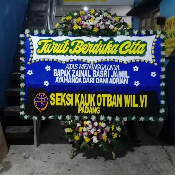 Baru karangan bunga papan bandung , karangan bunga