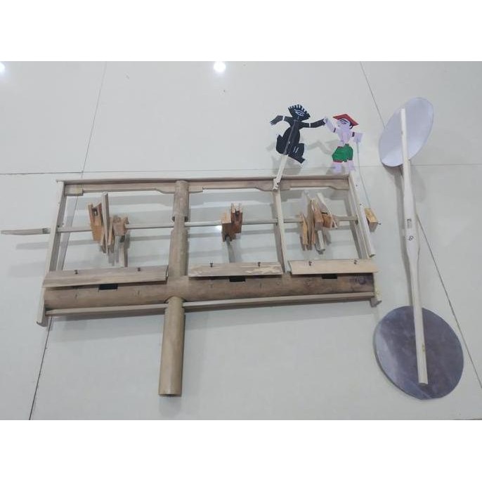 ```````] Kincir Angin Bali Pindekan Pak Tani Lonceng Angin Angklung Wind Chime Motif Sapi Hiasan Han