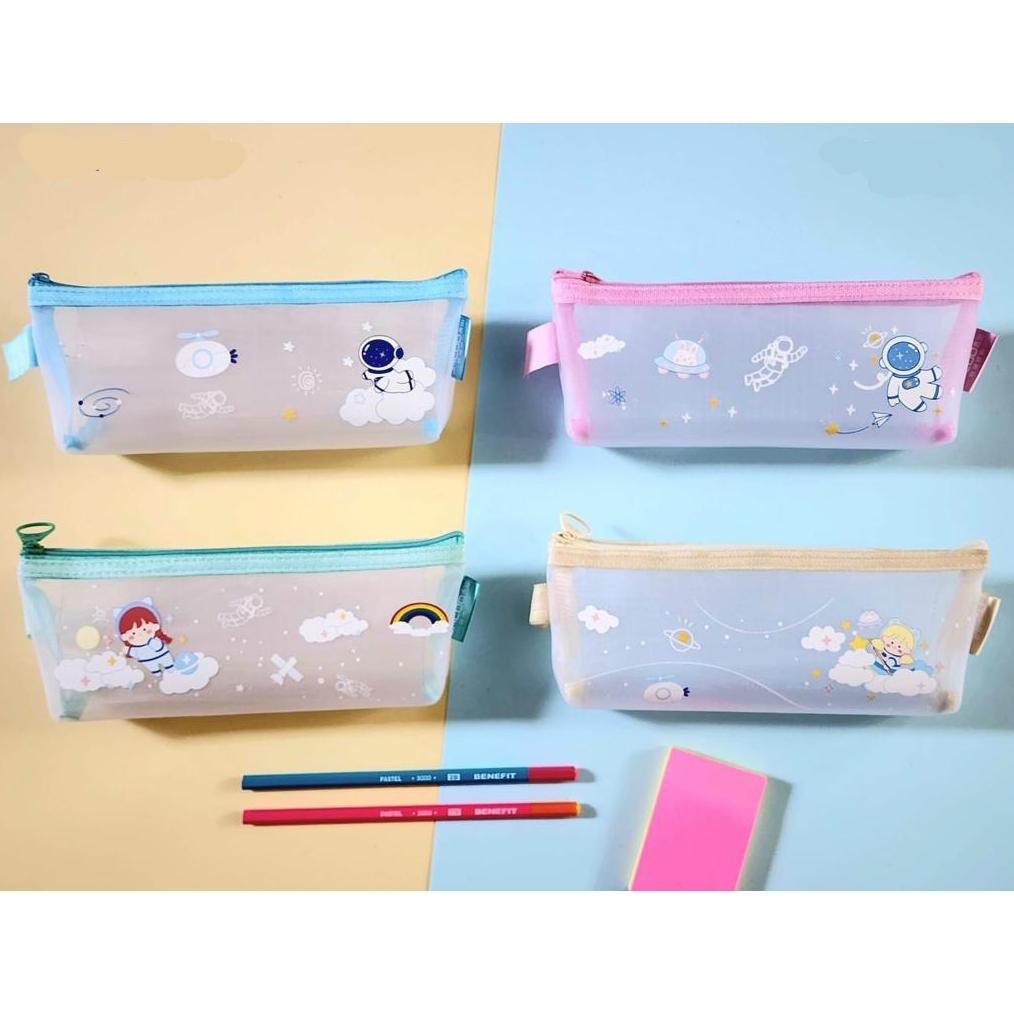 

ad-532 fj-44 Jala Kotak Pensil Resleting JC-5208 / Tempat Pensil Transparan Jaring Motif Karakter Lucu Termurah Murah