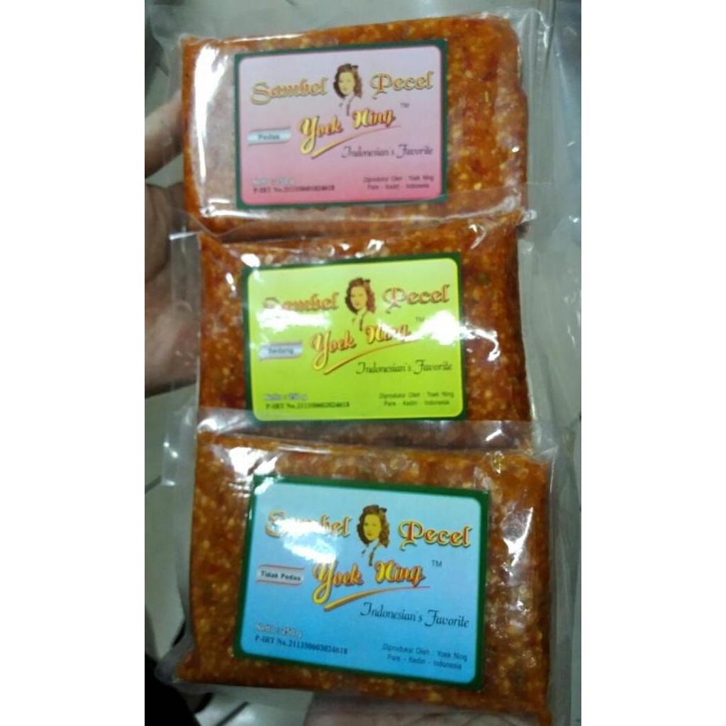 

Sambel pecel lezat Yoek Ning khas Pare Kediri