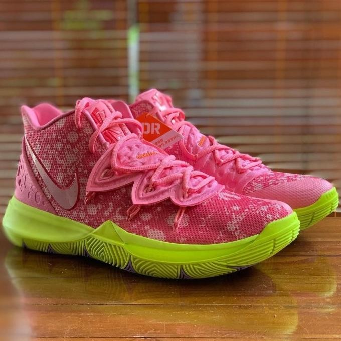 NEW SEPATU KYRIE 5 PATRICK