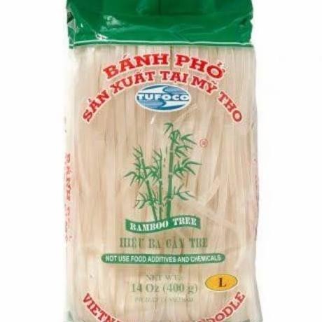 

Tufoco Bamboo Tree Rice Noodle 400 Gram Banh Pho Vietnam