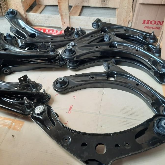 Lower Arm / Sayap Honda Brio Mobilio Brv 2014 2015 2016 2017 2018 Ori Termurah