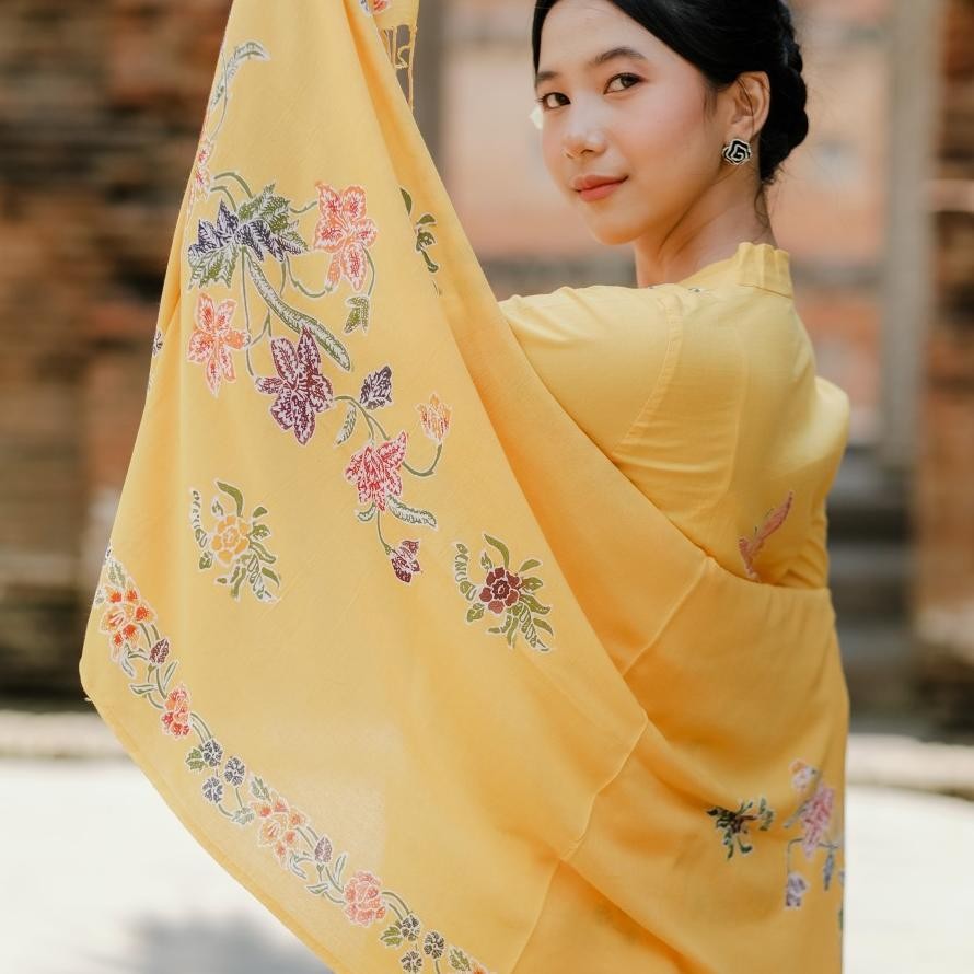 Selendang Batik Encim Pekalongan Meradelima Katun