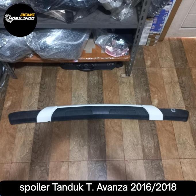 Tanduk Spoiler Bumper Belakang Toyota Avanza Up 2016 2018 Original