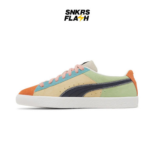 PUMA Suede Vtg Blocked Anise Flower Parisian Sepatu Sneakers Pria - 38378001 - Size 42