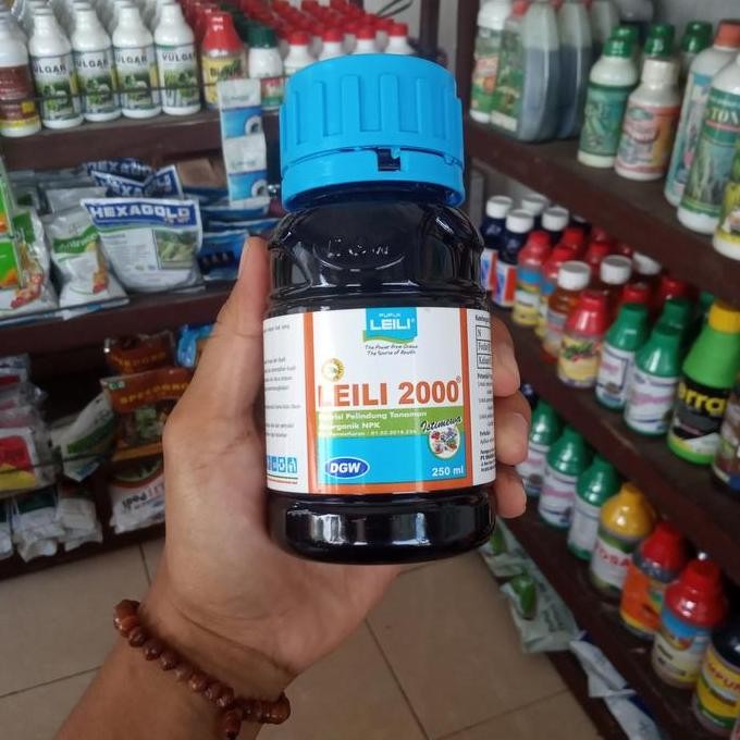 

Terlaris Nutrisi Pelindung Tanaman Anorganik Npk Leili 2000 250Ml