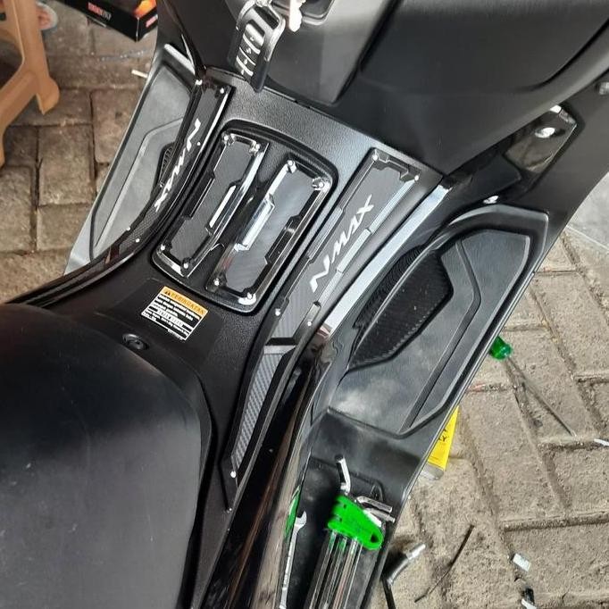 Promo TankPad NMAX 2020 karet Tank Pad Nmax 2020 Abu COD