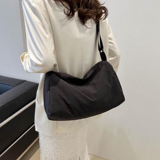 Ready Livix | Luna Moon Bag Waist Bag  Nylon | Tas Slempang Wanita Pria Waist Bag Sling Bag Unisex