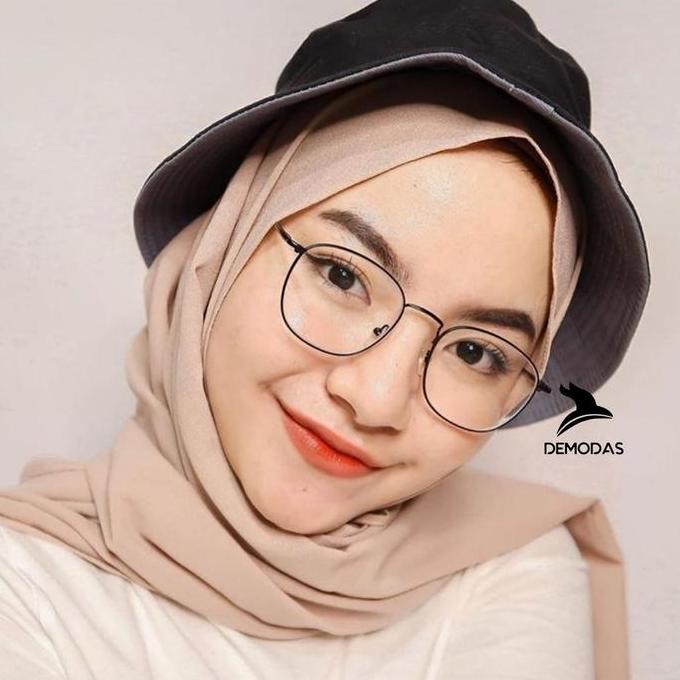 Grosir Demodas Kacamata Unisex Kotak Korean Look Bluechromic Photochromic Frame 8261 Lensa Bluecromi