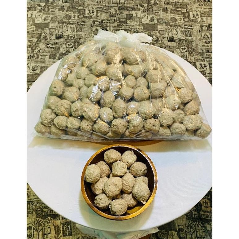 

Bakso ikan sinar bahari ukuran Kecil putih dan hitam isi 250 butir (1 BAL)