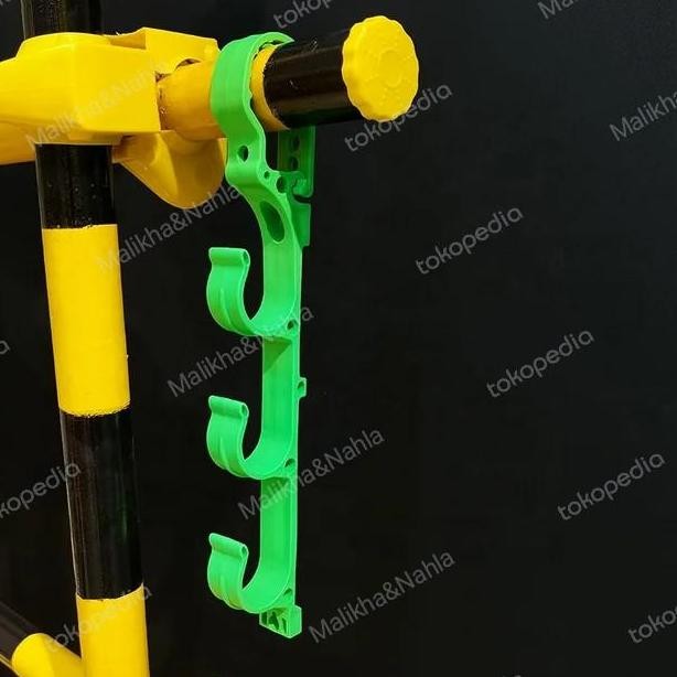 

*****] Cable Wire Hanger - Green Cable Wire Hanger - Green.