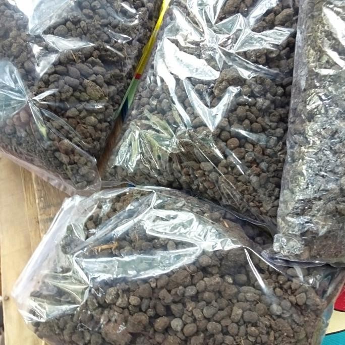 

Terlaris Pupuk Kandang Murni/ Media Tanam/Pupuk Kompos Kandang/Kandang Organik