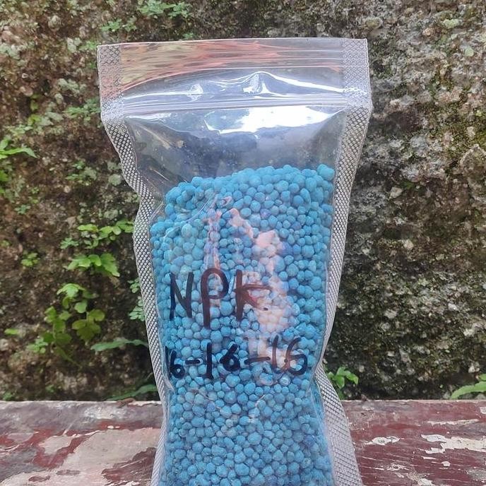 

Terlaris Npk Seimbang 16 16 16 Repacked