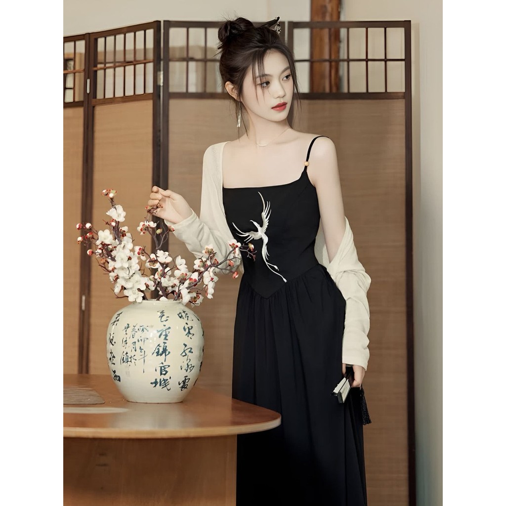Women's Spring Summer New Chinese Style Embroidered Strap Dress Cardigan Light Luxury Two-Piece Set
