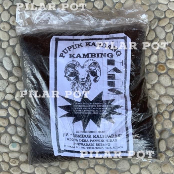 

Terlaris Pupuk Kandang Kambing Halus
