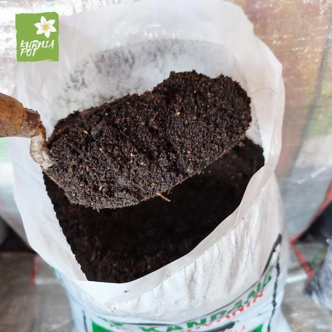 

Terlaris Pupuk Kandang Kambing Halus Murni Media Tanam Organik Nutrisi Tanaman