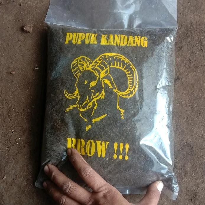 

Terlaris Pupuk Kandang Kambing Murni Untuk Tanaman Tanah 1 Plastik 1Kg