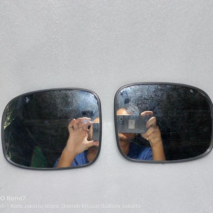kaca spion mobilio 2014 2015 kanan