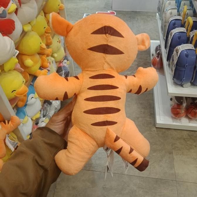 Boneka Tigger Posisi Berdiri - MINISO Tigger Standing Plush Toy [terbaik]