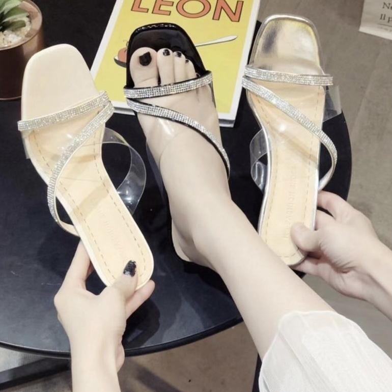 Heels V22 import realpict