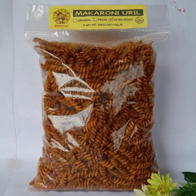 

HIW MAKARONI BANTET KRIWIL daun jeruk 1kg Pedas Food Snack Cemilan
