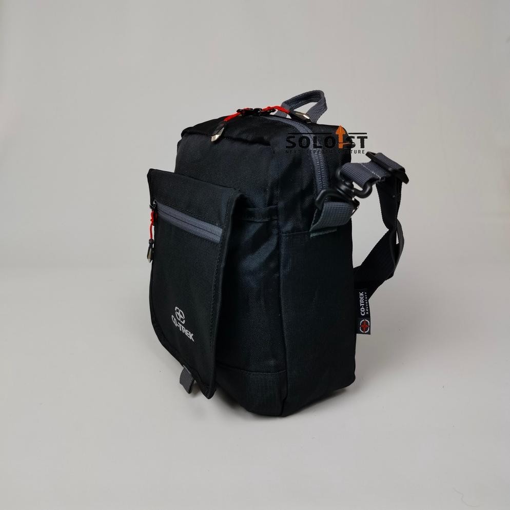 TRAVEL POUCH GOLDENERA COTREK TAS SELEMPANG PRIA COTREK