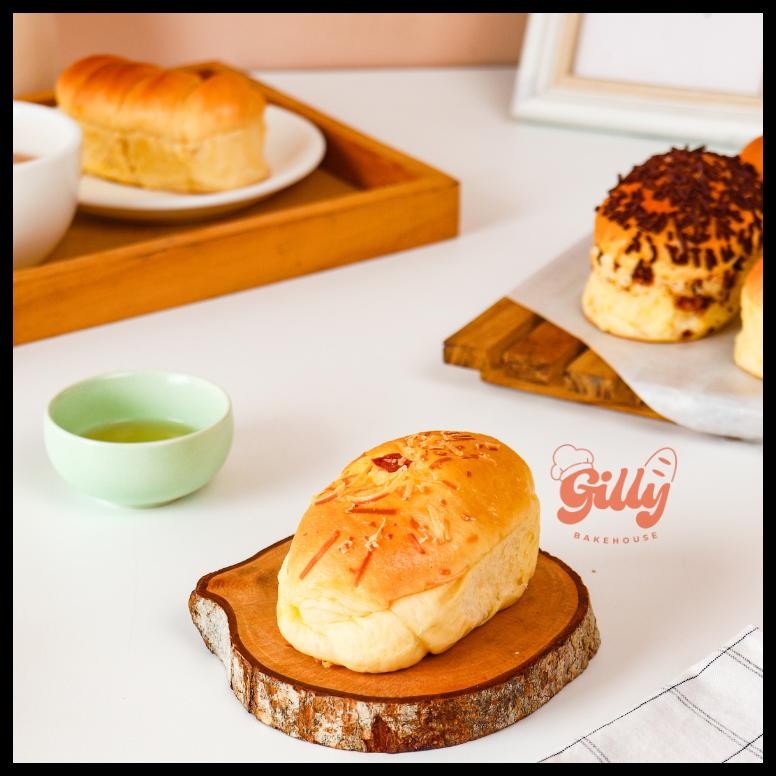 

ROTI JADUL GILLY ISI 10 PCS [GILLY BOX]