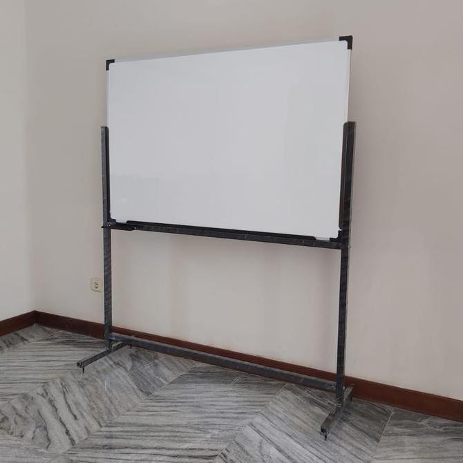 

whiteboard magnet 60x90 + kaki roda Kualitas Original