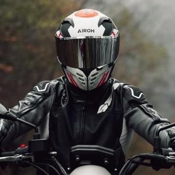 Terjangkau Helm Airoh Connor Omega Matt