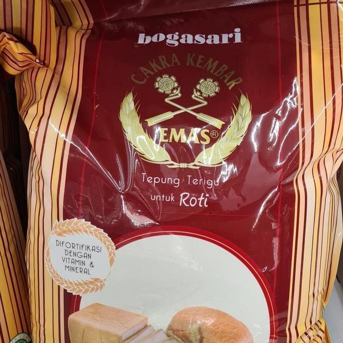 

Terlaris Tepung Cakra Kembar Emas Roti 5Kg