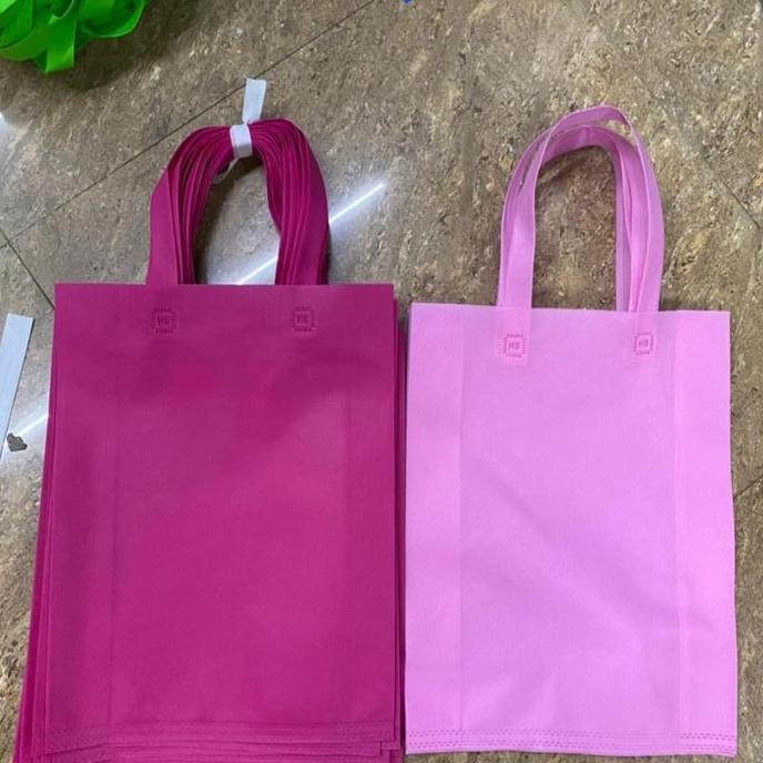 

ready Goodie bag Tali Lipat Samping 38 x 45 x 10[Lusinan] - Tas spundbond