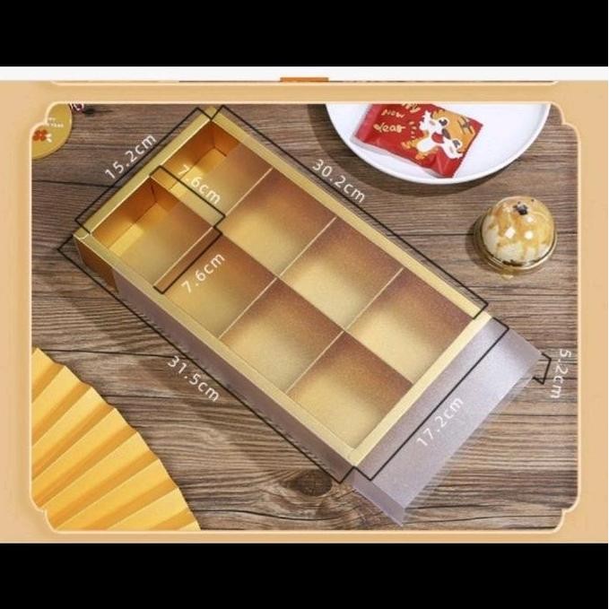 

ready 5pcs Box Mooncake gold box mooncake sekat 4 6 8 box mooncake sekat 6 box mooncake sekat 8 box mooncake 75 - 125gr box mooncake 100gr box mooncake 125gr box kue bulan dus kue bulan kotak kue bulan premium gold