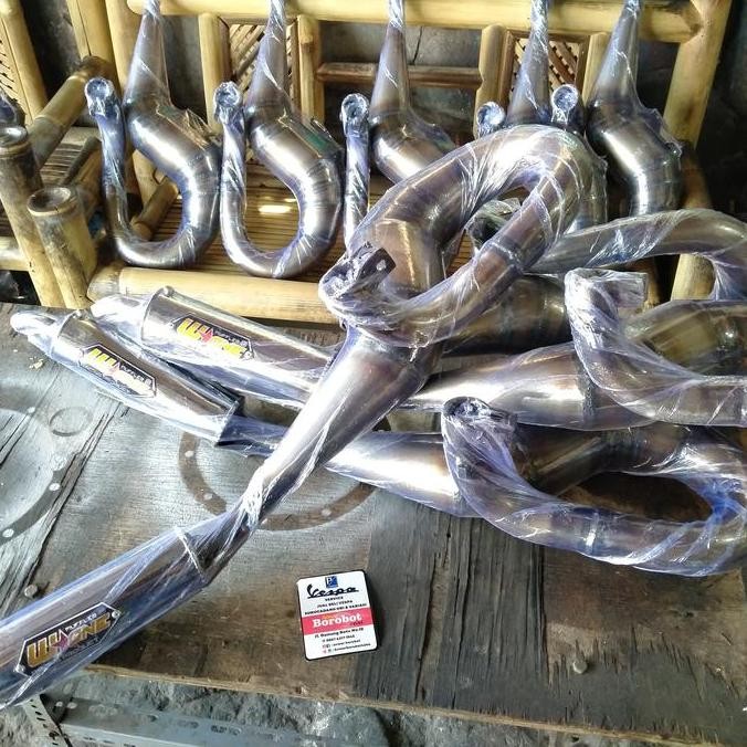 kenalpot racing vespa buang kanan wione cocok all vespa..