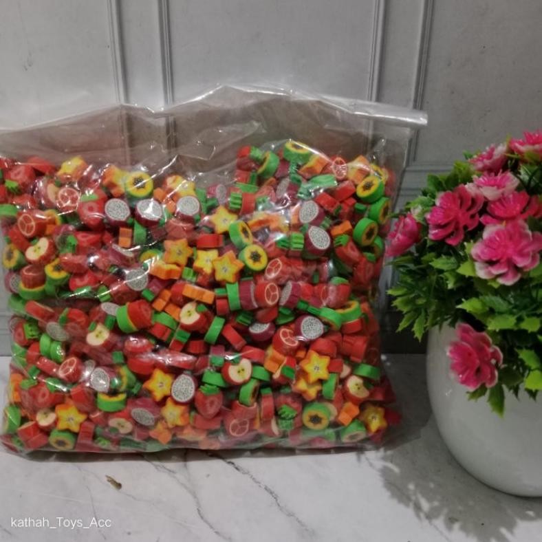 

1kg penghapus karet mini karakter