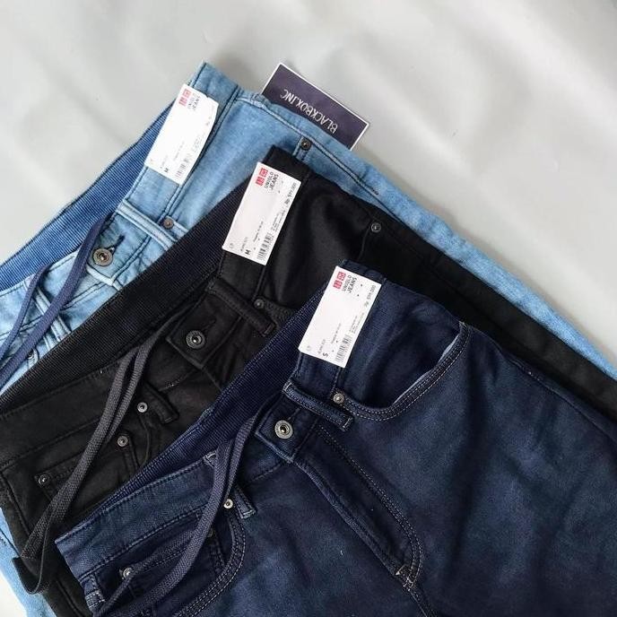 Uniqlo Jeans Ezy (Best Quality)