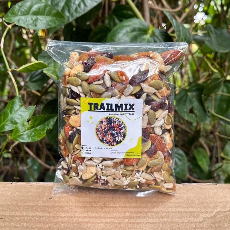 

Trail Mix Nut Dried Fruit 250gr Tinggi Serat