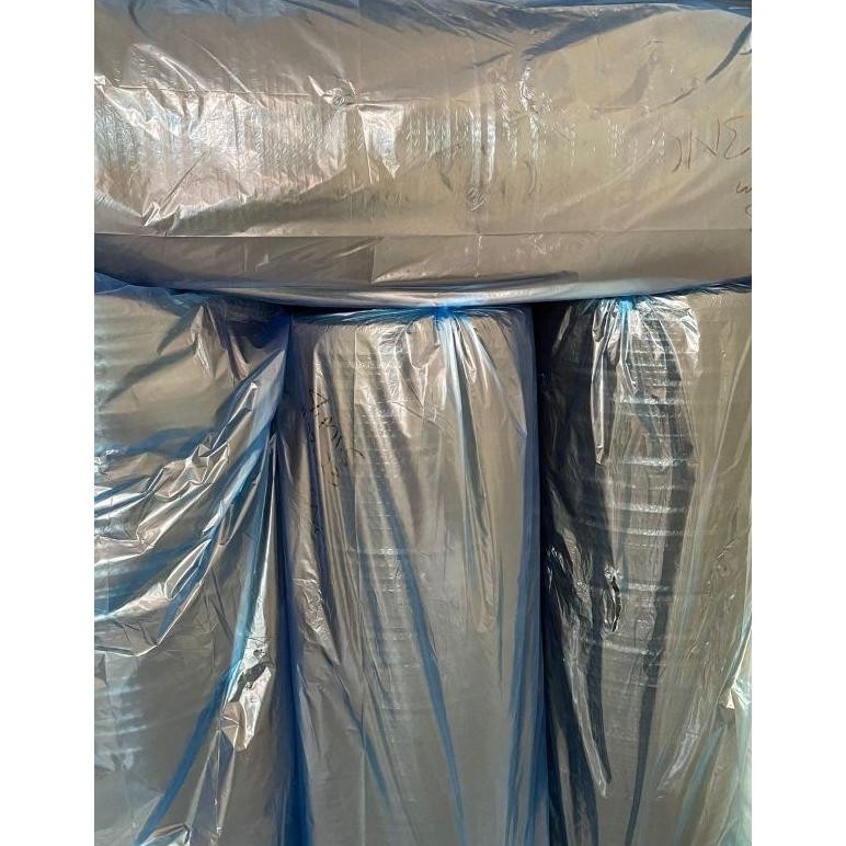 

Bubble Wrap Hitam 3kg 125cm x 50m AST