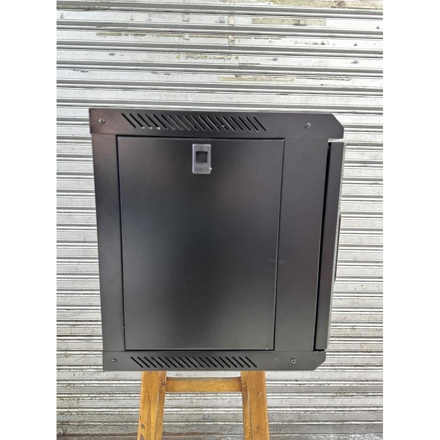 Wallmount 8U / Rack 8U / Rack Server 8U New Stok