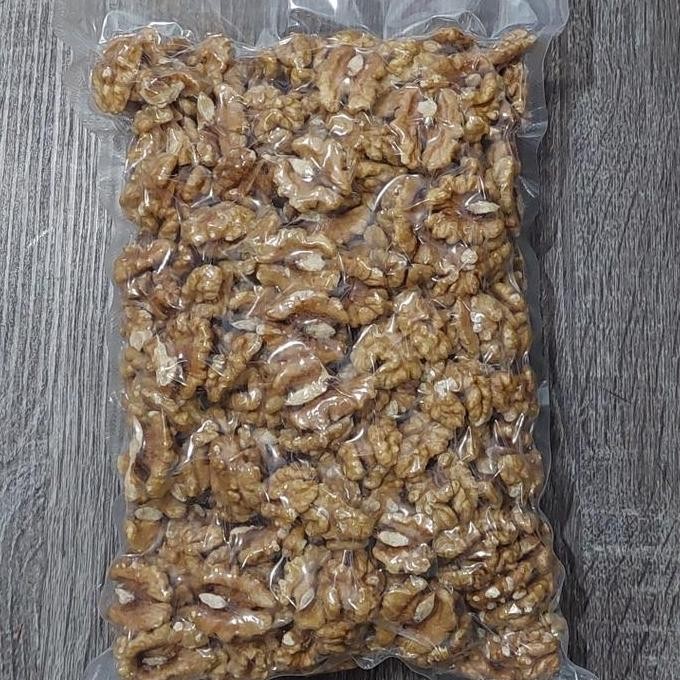 

Kacang Walnut Mentah 1Kg