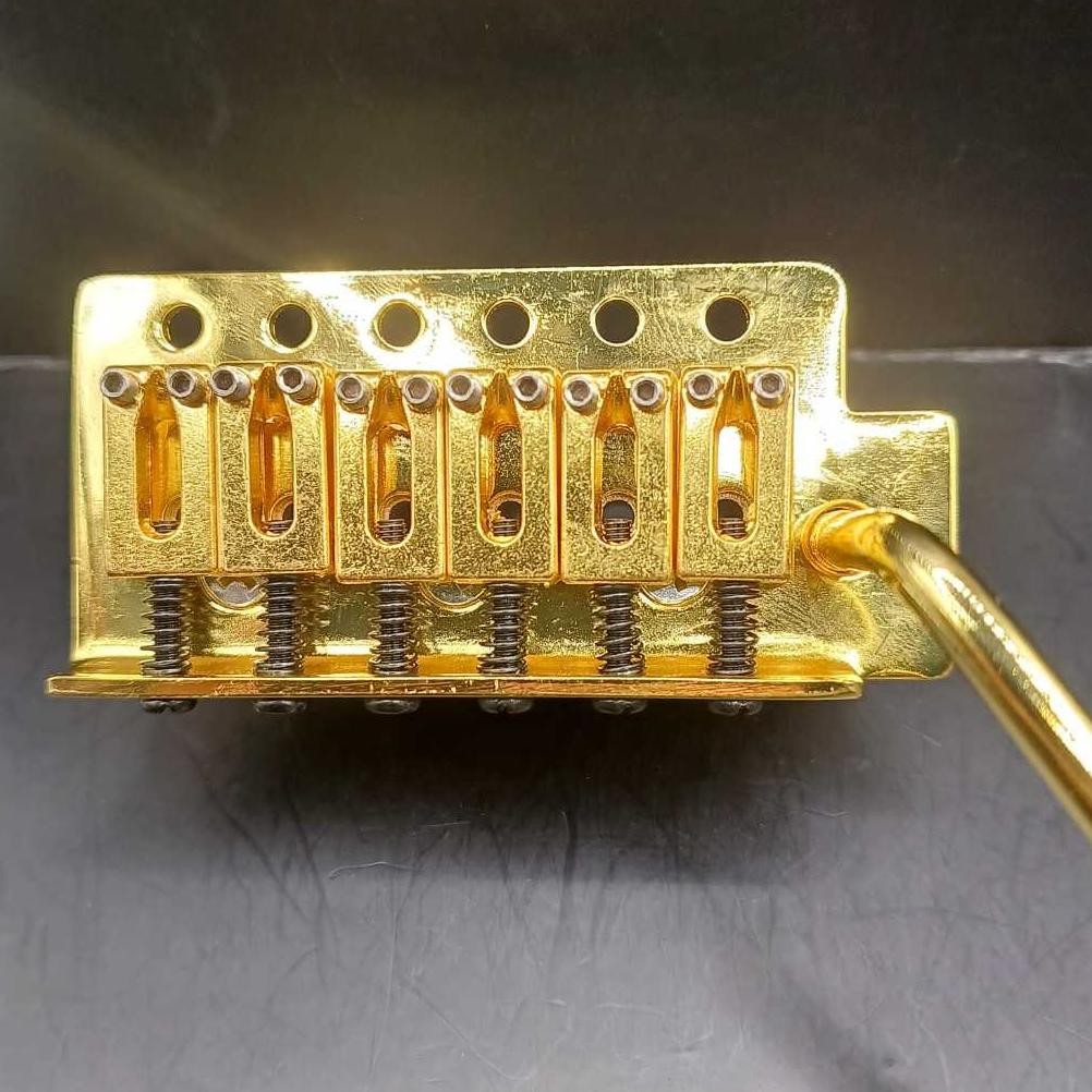 Bridge Tremolo Stratocaster Semi Updown Gold