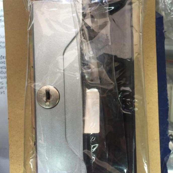 

Kunci Filing Kabinet Elite Lion Lemari Arsip Besi Atas Bawah Office Co