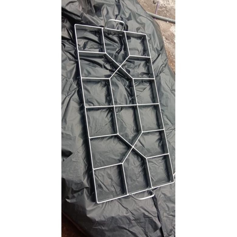 ready cetakan motif paving blok bahan besi