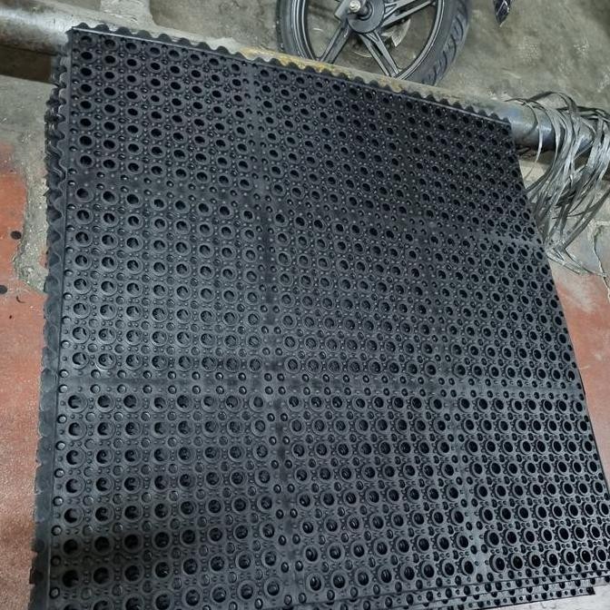 ALAS CUCI KARPET LAUNDRY 90CM X 90CM ANTI SLIP